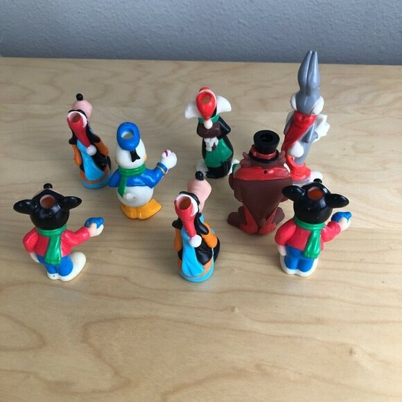 VTG Disney Christmas Light Covers Set of 8 - Mickey Goofy Taz Donald Buggs Vestr - Picture 3 of 7